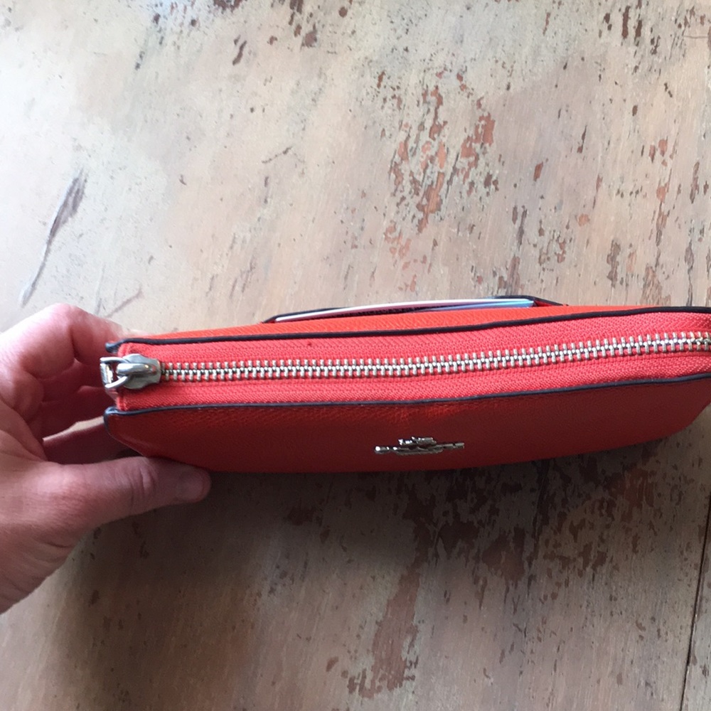 Coach wallet - Picture 2 of 4